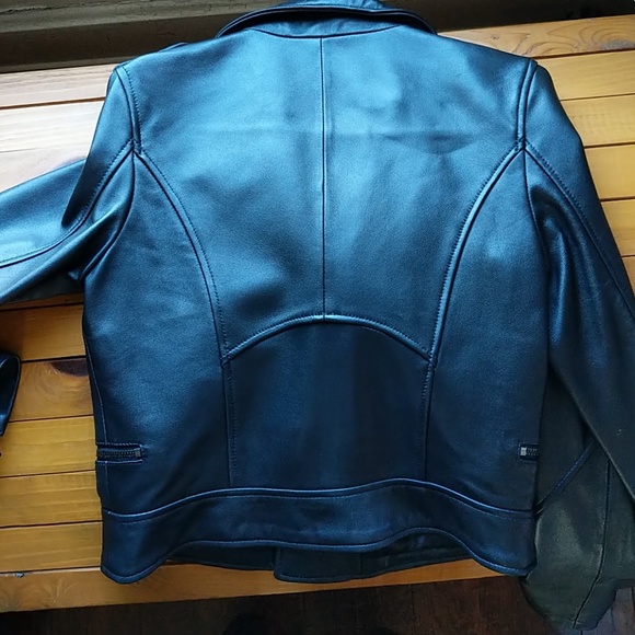 Genuine leather jacket - Picture 4 of 8
